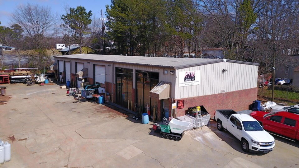 More Photos Of 1496 Sydney Ann Blvd, Mableton Warehouse For Sale