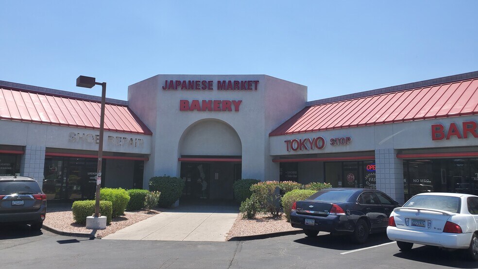 More Photos Of 1335 W University Dr, Tempe General Retail For Lease