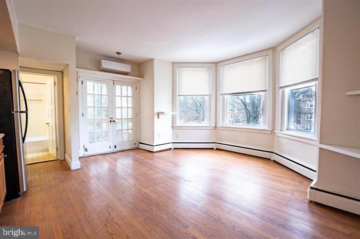 More Photos Of , Wilmington Multifamily For Sale
