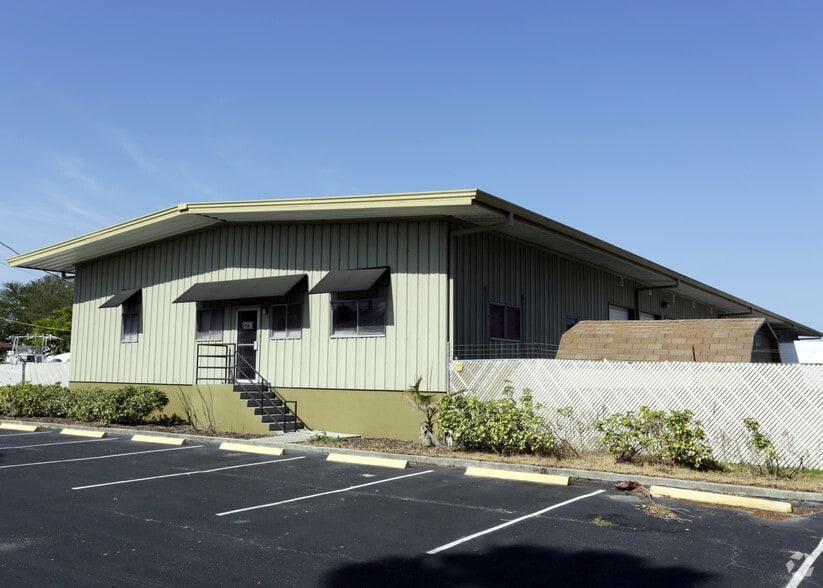 More Photos Of 11150 49th St N, Clearwater Truck Terminal For Lease