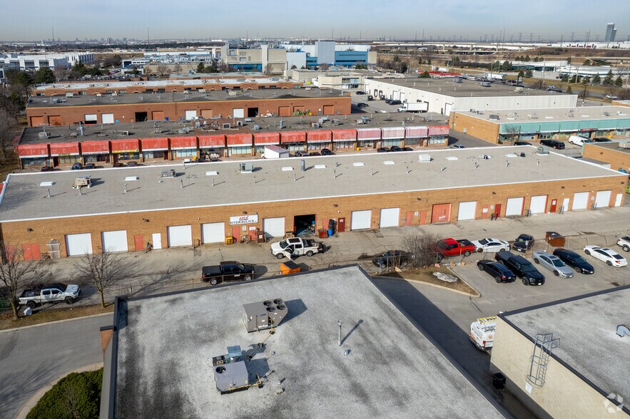 More Photos Of 22 Steinway Blvd, Toronto Light Distribution For Sale