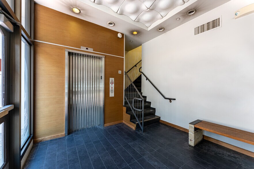 More Photos Of 415 Broadway, San Diego Office For Lease
