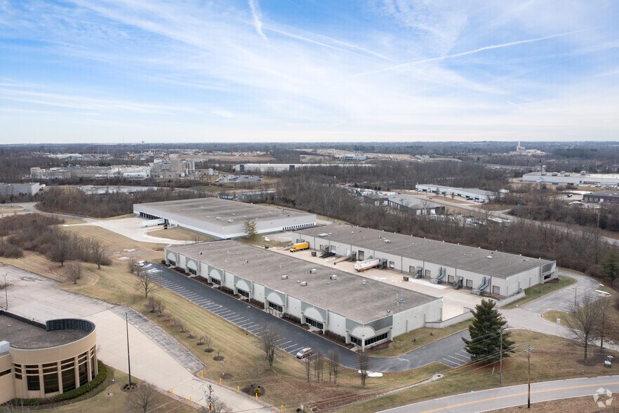 More Photos Of 7453 Empire Dr, Florence Warehouse For Lease