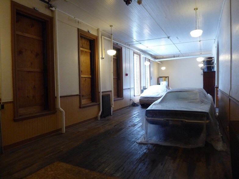 More Photos Of 4090 E 91st St, Cleveland Flex For Sale