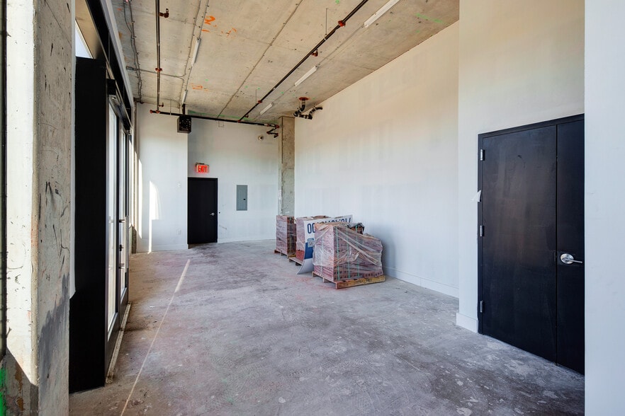 More Photos Of 40 Bruckner Blvd, Bronx Apartments For Lease