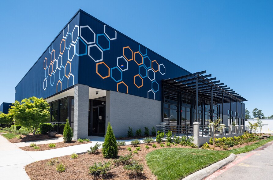 More Photos Of 133 Southcenter Ct, Morrisville Research And Development For Lease