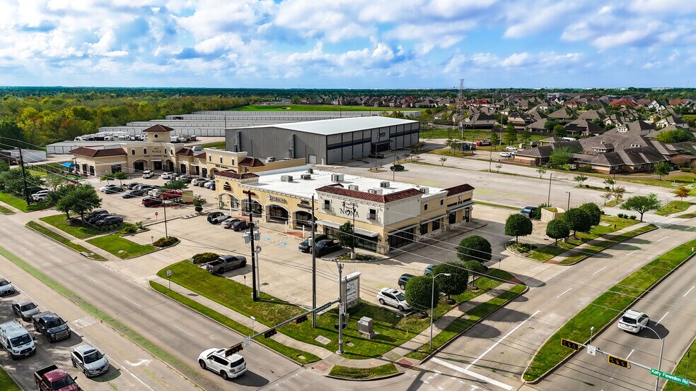 More Photos Of 2206 Katy Flewellen Rd, Katy Storefront For Lease