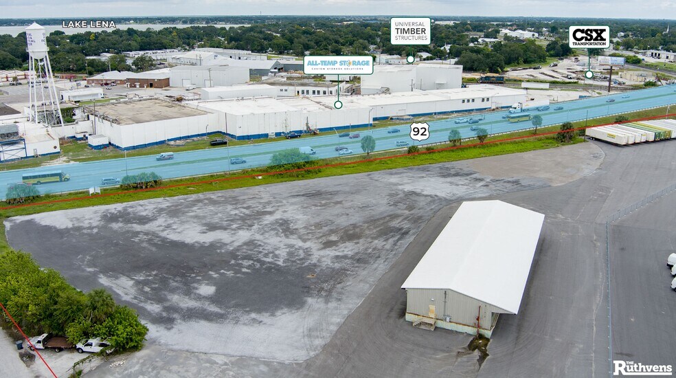 More Photos Of 500 McKean St, Auburndale Warehouse For Lease