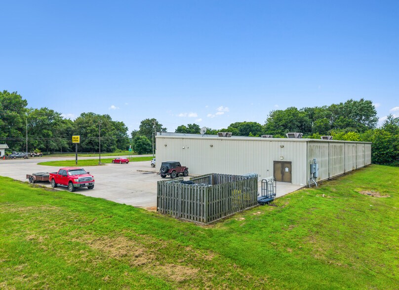 More Photos Of 8770 Arkansas 22, Ratcliff General Retail For Sale