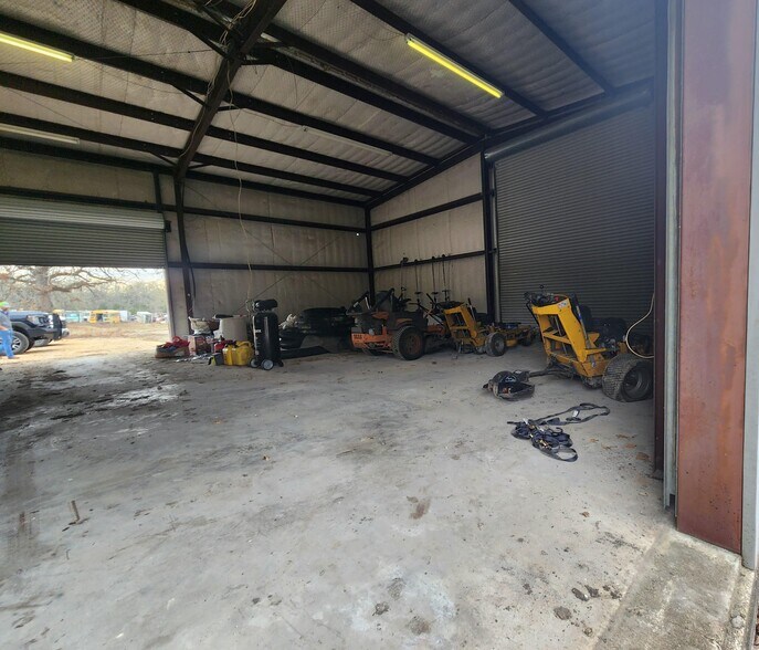 More Photos Of 19219 Hog Eye Rd, Manor Light Distribution For Sale
