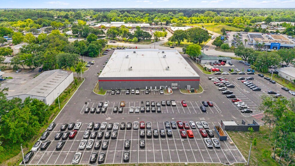 More Photos Of 2501 N Main St, Gainesville Auto Dealership For Sale