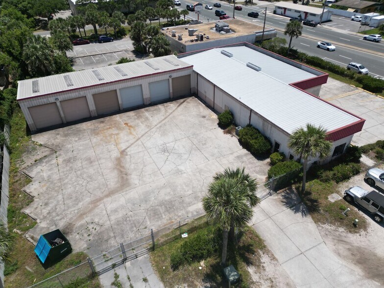 More Photos Of 815 S 3rd St, Jacksonville Beach Auto Repair For Lease