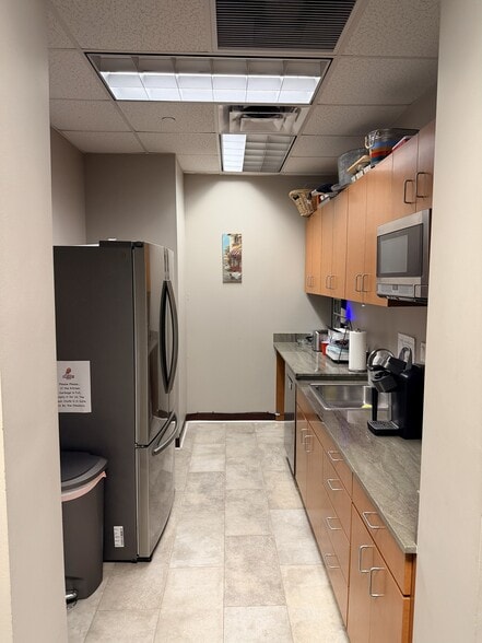 More Photos Of 1208 E Kennedy Blvd, Tampa Apartments For Sale