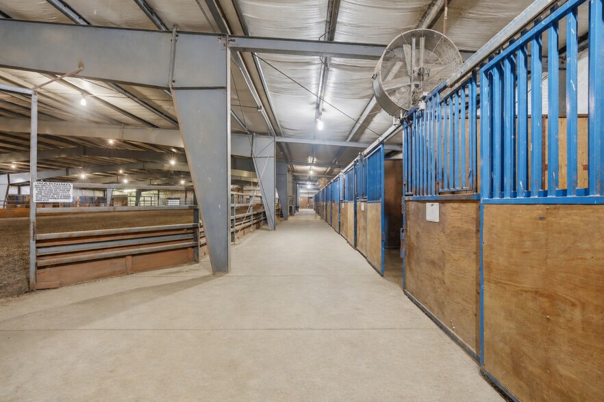 More Photos Of 10465 Elizas Rd, Saint George Horse Stables For Sale
