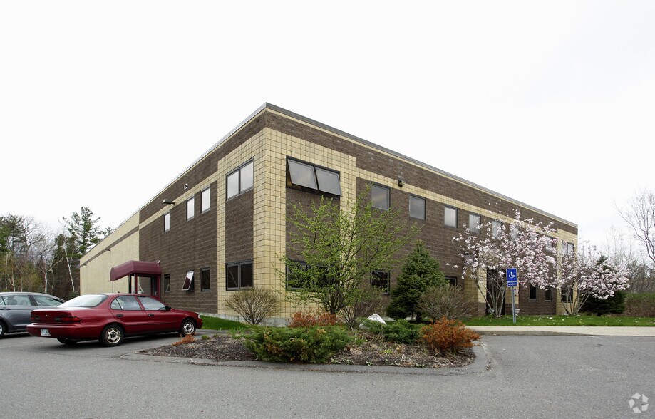 More Photos Of 18 Tsienneto Rd, Derry Industrial For Sale