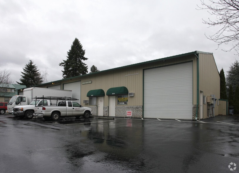 More Photos Of 8136-8154 SW Durham Rd, Portland Unknown For Lease