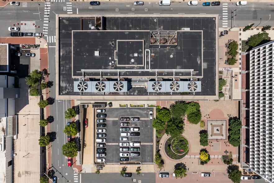 More Photos Of 800 N King St, Wilmington Office For Lease