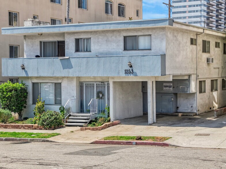 More Photos Of 1253 Federal Ave, Los Angeles Apartments For Sale