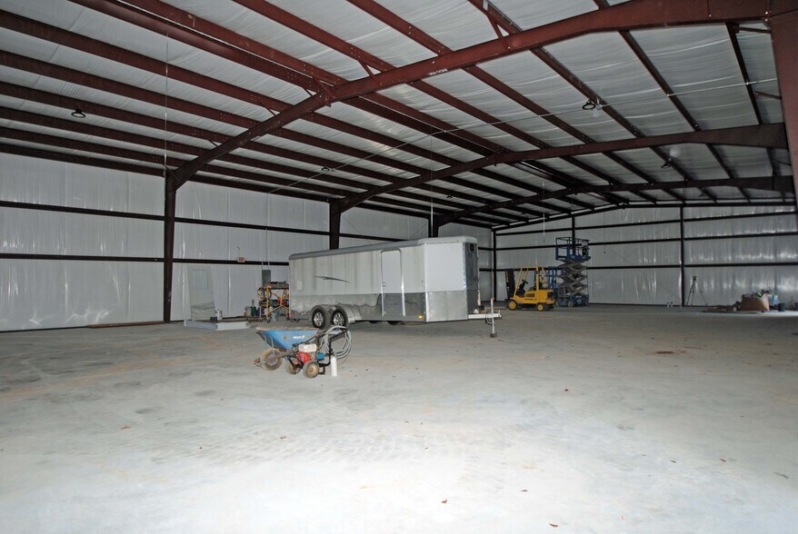 More Photos Of 16403 Old Louetta Rd, Spring Warehouse For Lease