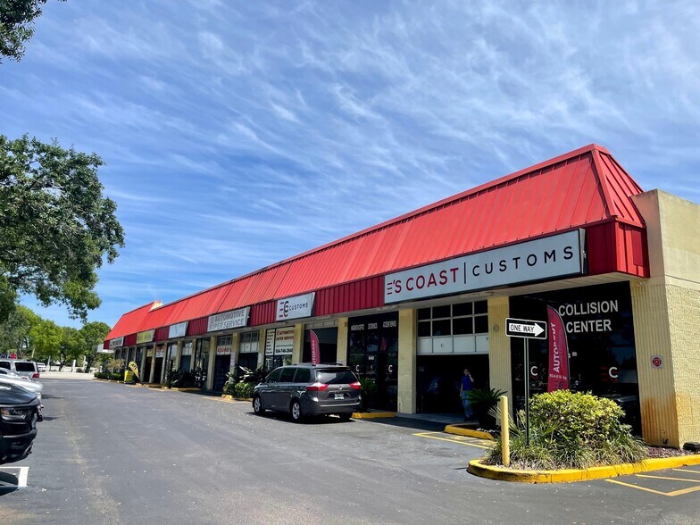 More Photos Of 6420-6464 W Commercial Blvd, Lauderhill Auto Repair For Lease