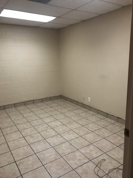 More Photos Of 313 W F St, Ontario Medical For Lease
