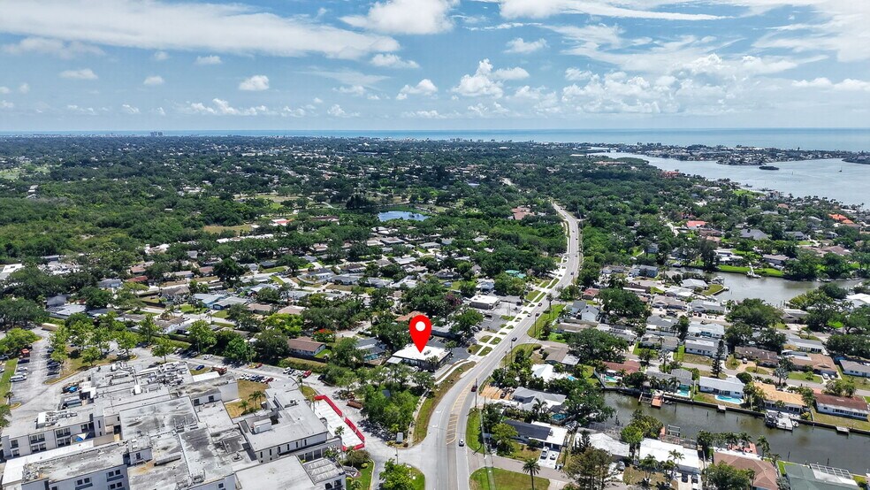 More Photos Of 2039 Indian Rocks Rd, Largo Medical For Lease