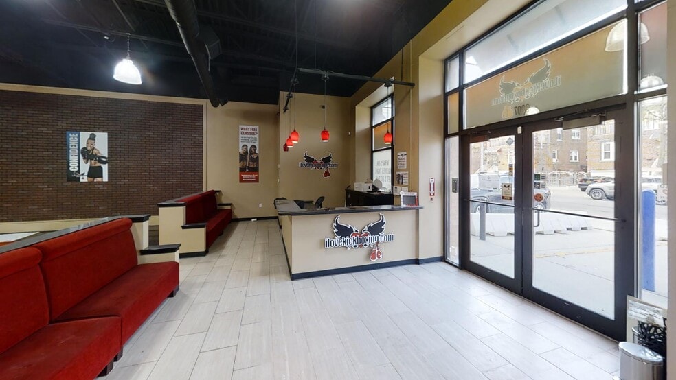 More Photos Of 3261-3267 Westchester Ave, Bronx Storefront Retail Office For Lease