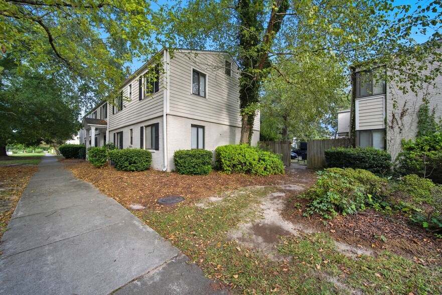 More Photos Of 206 Laurens St, Camden Apartments For Sale