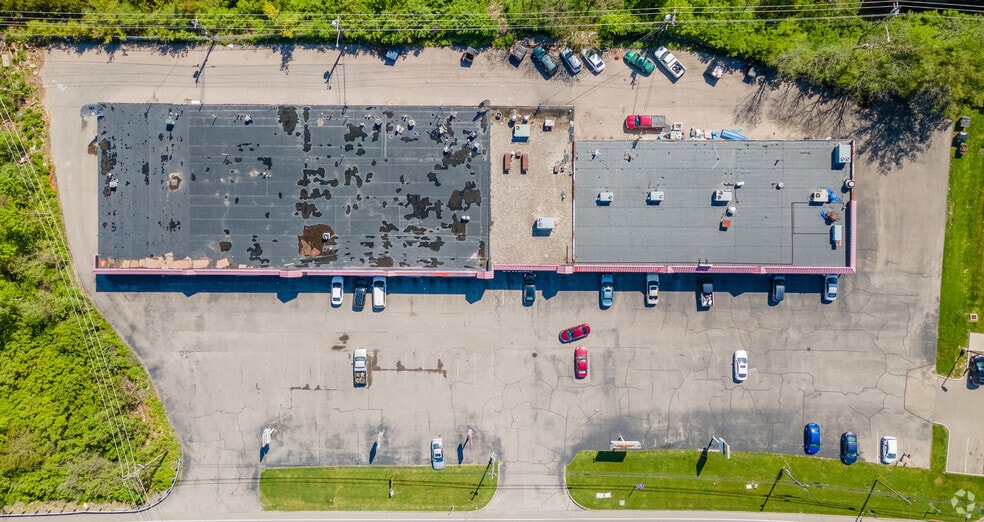 More Photos Of 11916-11960 Hamilton Ave, Cincinnati Unknown For Lease