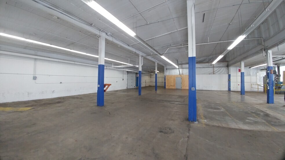 More Photos Of 655 Driving Park Ave, Rochester Warehouse For Lease