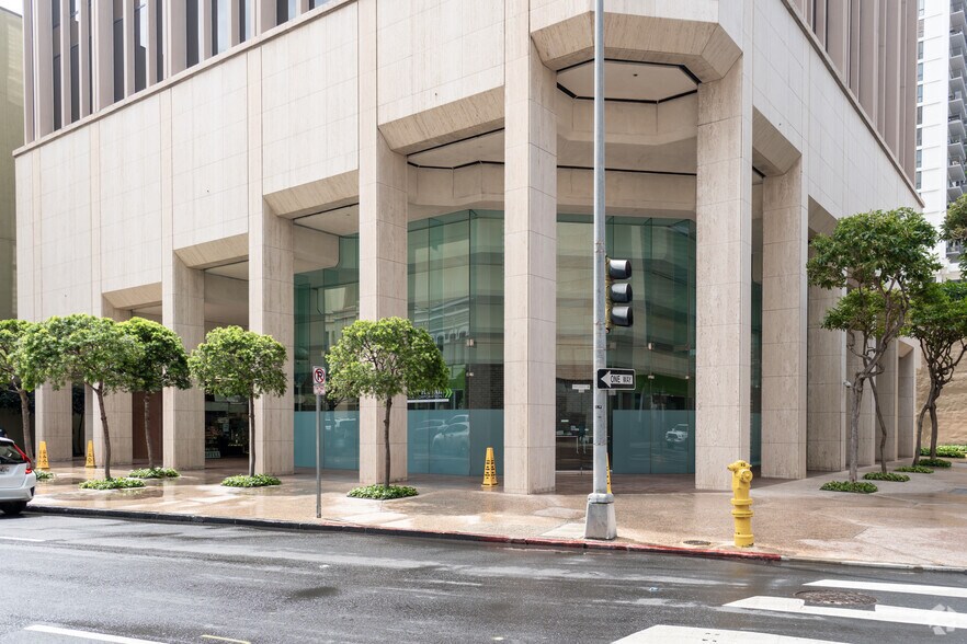 More Photos Of 201 Merchant St, Honolulu Office For Lease