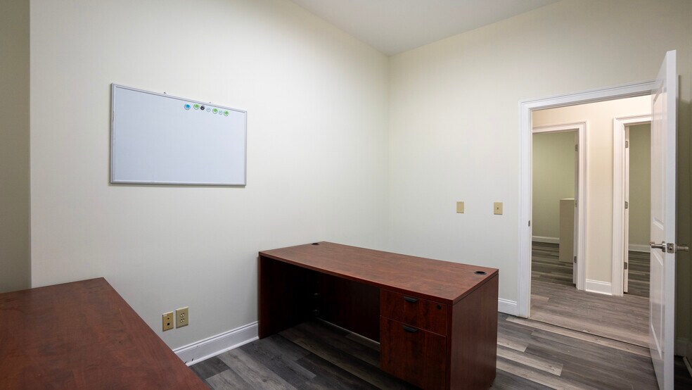 More Photos Of 1325 Satellite Blvd, Suwanee Office For Sale