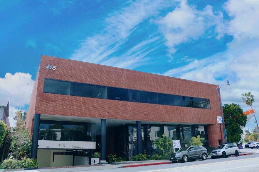 Primary Photo Of 415 N Crescent Dr, Beverly Hills Medical For Lease