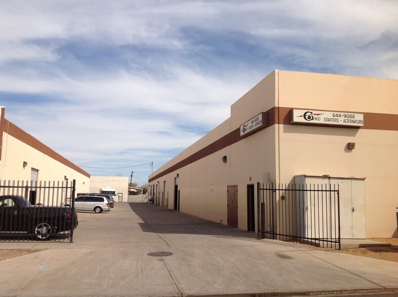 More Photos Of 145 W Broadway Rd, Mesa Warehouse For Sale