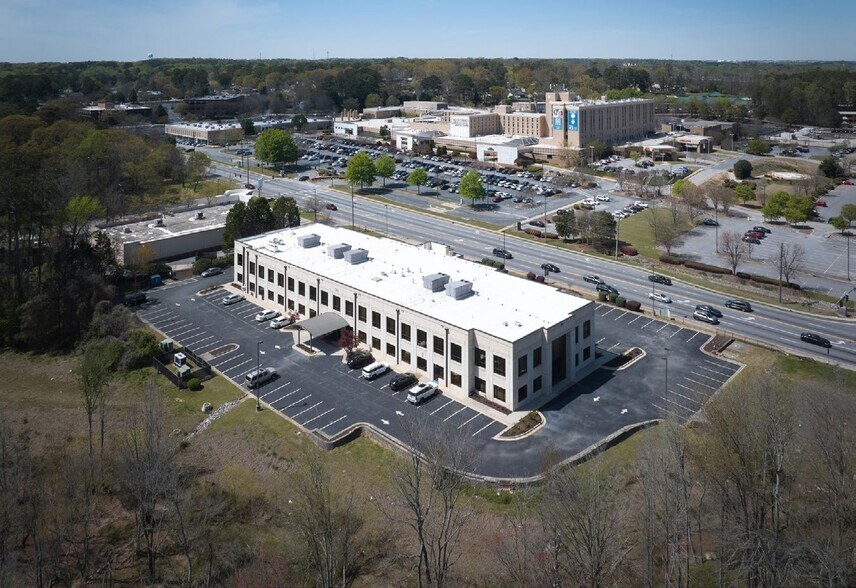 More Photos Of 34 Upper Riverdale Rd, Riverdale Medical For Lease