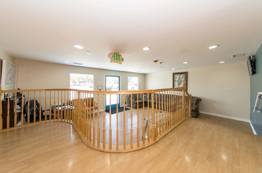 More Photos Of 1555 W Commonwealth Ave, Fullerton Office For Lease