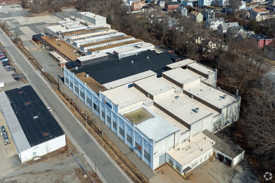 More Photos Of 40-88 Crescent St, Worcester Manufacturing For Sale