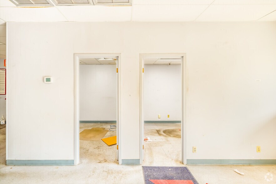 More Photos Of 523 Urban Loop, San Antonio Warehouse For Lease