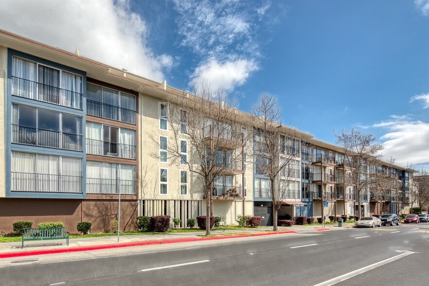 More Photos Of 1709 Shattuck Ave, Berkeley Apartments For Sale