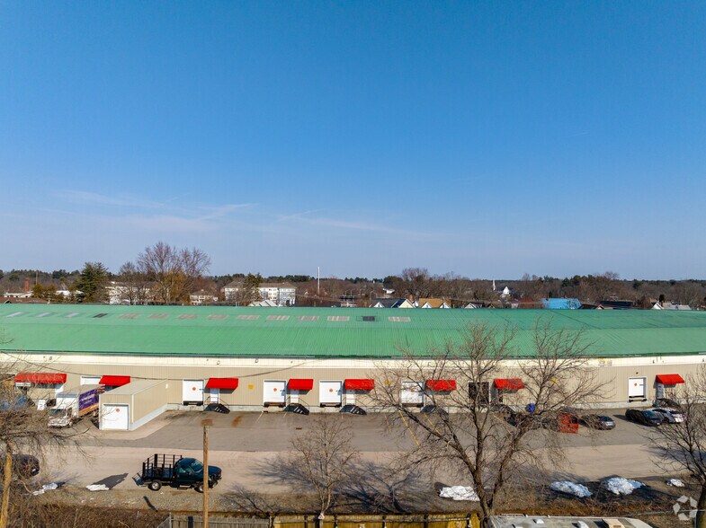 More Photos Of 120 E Hollis St, Nashua Warehouse For Lease