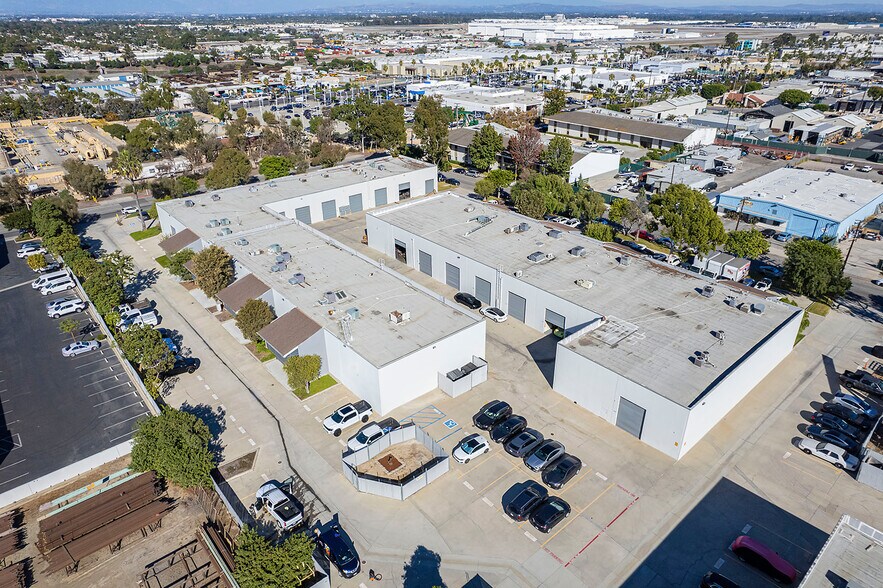 More Photos Of 2853 Gundry Ave, Signal Hill Warehouse For Sale