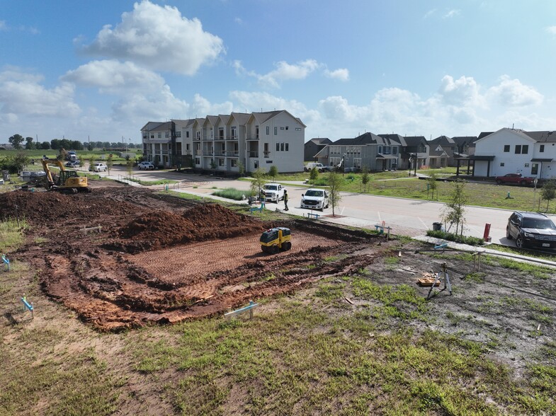 More Photos Of 1241 Mercantile St, Richmond Storefront Retail Residential For Sale