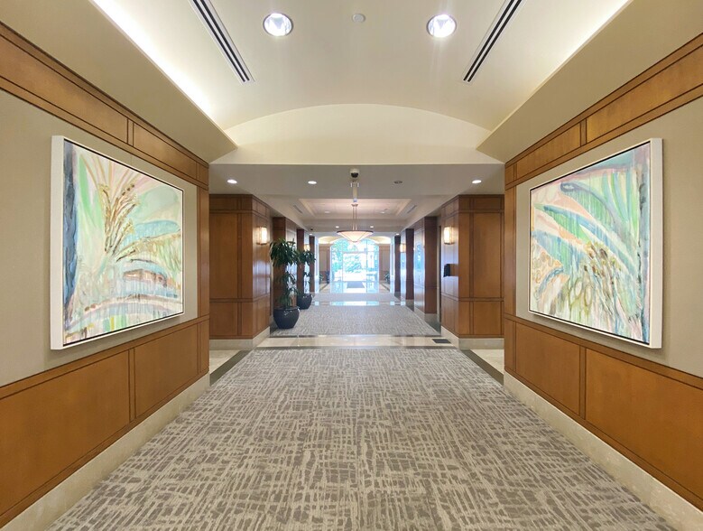 More Photos Of 5605 Carnegie Blvd, Charlotte Office For Lease