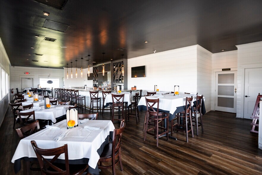 More Photos Of 11150 Termini San Luis Pass Rd, Galveston Restaurant For Sale