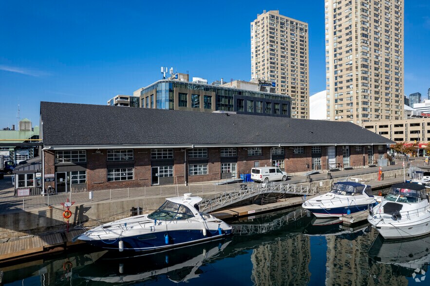 More Photos Of 245 Queens Quay W, Toronto Freestanding For Lease