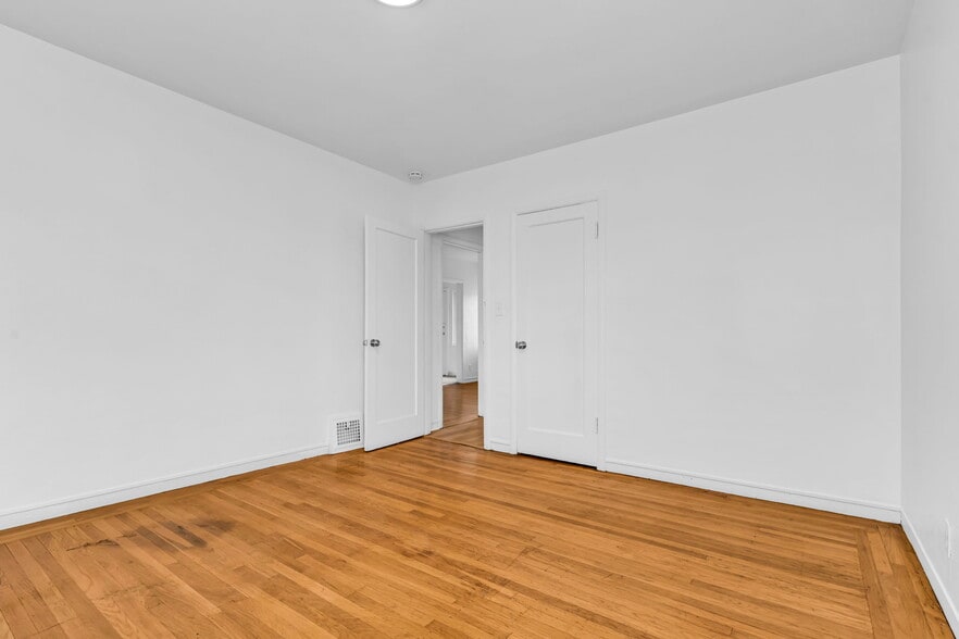 More Photos Of 5492 Ruth Ave, Oakland Apartments For Sale