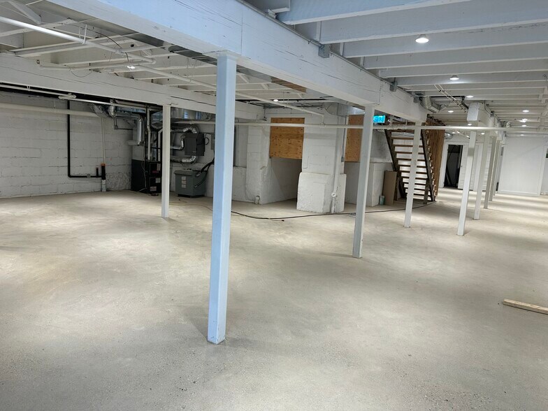 More Photos Of 83-91B Walnut Av, Toronto Office For Lease