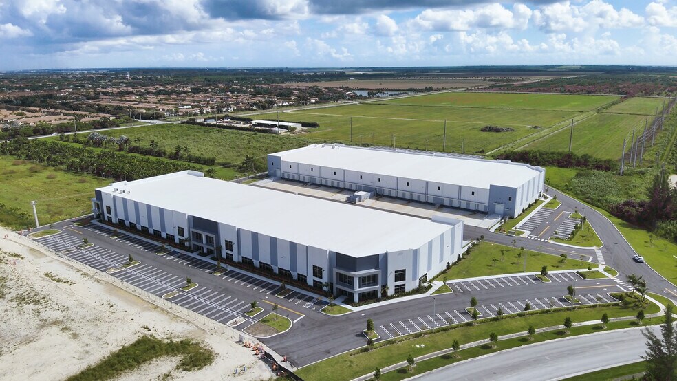 More Photos Of 3175 Park of Commerce Blvd, Homestead Unknown For Lease