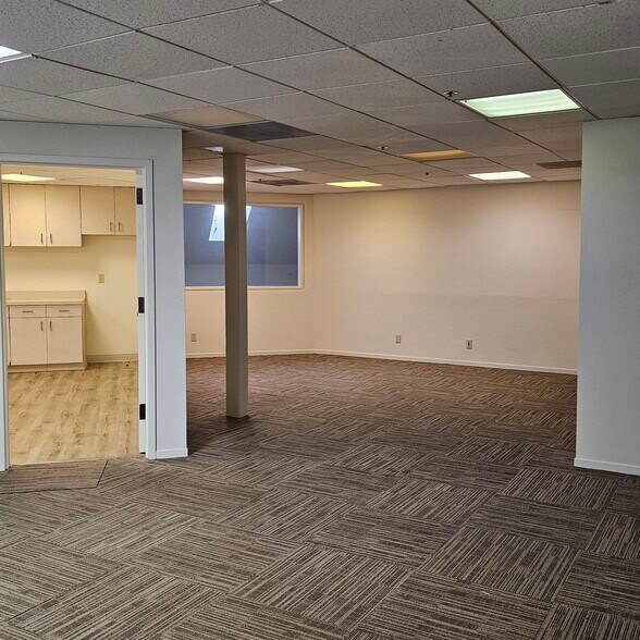 More Photos Of 4450 Capitola Rd, Capitola Office For Lease