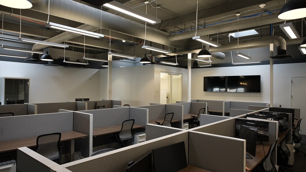 More Photos Of 145-151 W Burton Ave, South Salt Lake Warehouse For Lease